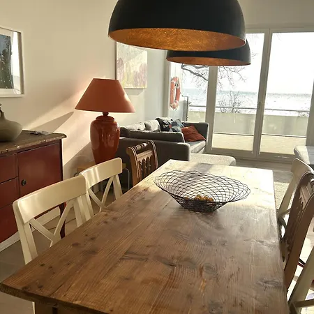 Refugium Mit Direktem Ostseeblick Apartamento *